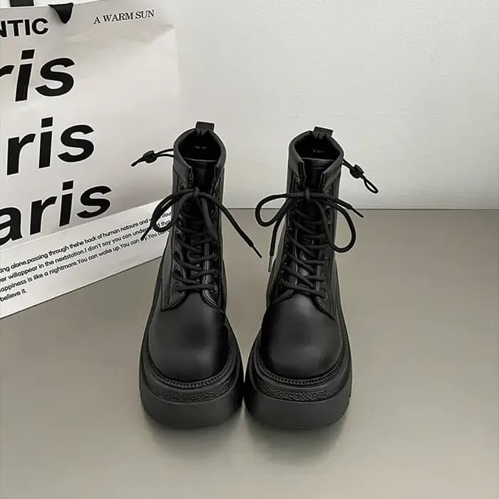 Bottines femme nouveau automne 2025 rétro britannique plate-forme bottes courtes couleur unie mode rétro cuir court Botas Femininas