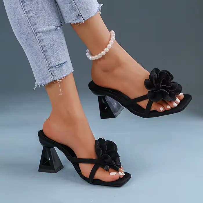 Sandales à talons épais à fleurs roses pour femmes