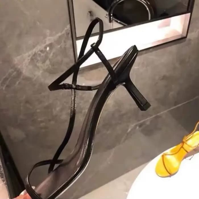 Sandales femme talon chaton ceinture fine talon fin escarpins français sandales style fée été nouveau talon haut mode sexy Style 2024