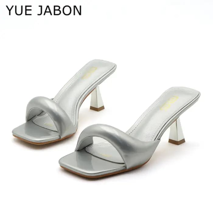 Pantoufles à talons hauts noirs et rouges pour femmes