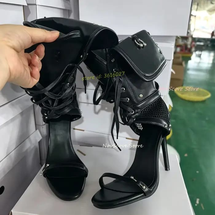 Sandales mi-mollet noires à clous, avec empeigne fine, bout ouvert, lacets à la cheville, en maille, sandales basses, chaussures d'été sexy pour femme, idéales pour les soirées