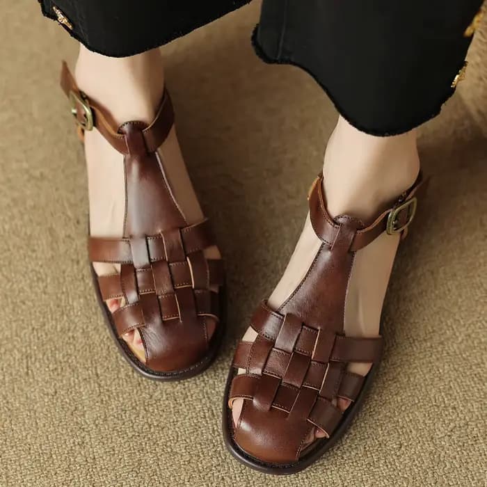 Femmes en cuir de vache bande étroite tressé t-strap sandales plates été décontracté femme style Rome gladiateur