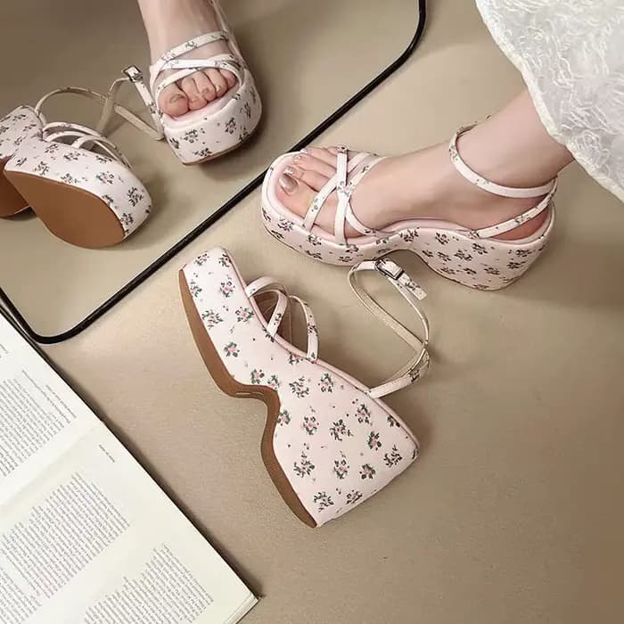 Sandales à plateforme compensée pour femmes, chaussures d'été à talons hauts imprimés, pantoufles à