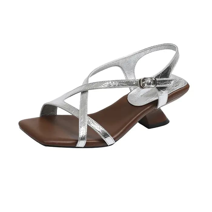 Sandales romaines rétro à talons hauts et lacets pour femmes