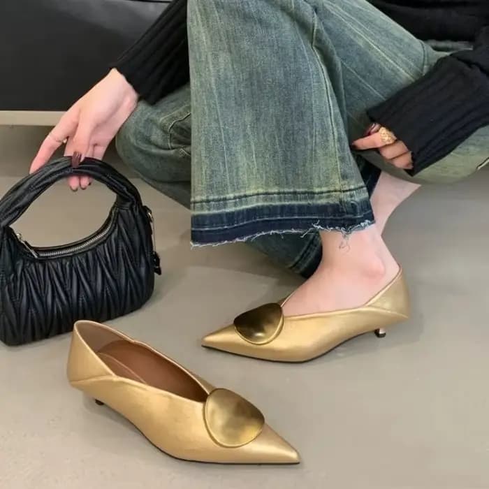 Chaussures simples à talons aiguilles, bout pointu, bouche peu profonde, boucle en métal, semelle souple, antidérapantes, résistantes à l'usure, à talons bas, nouvelle collection automne
