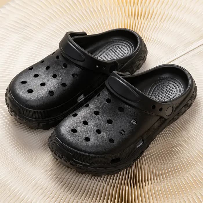 Chaussures à trous pour femmes et hommes, sandales d'extérieur antidérapantes d'été, pantoufles de plage à bout fermé, sensation de merde, fond épais et souple