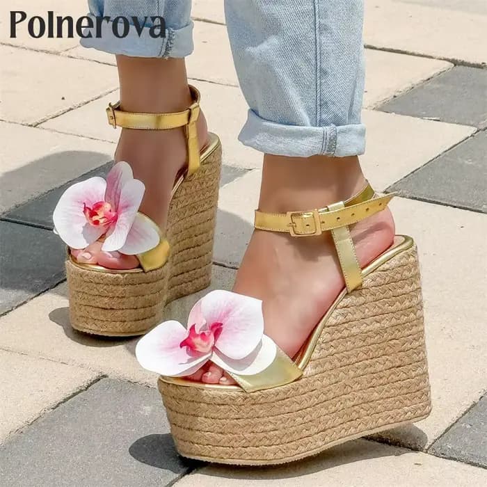 Espadrilles à fleurs pour femmes, sandales à l'offre elles compensées, pour la plage et les vacances