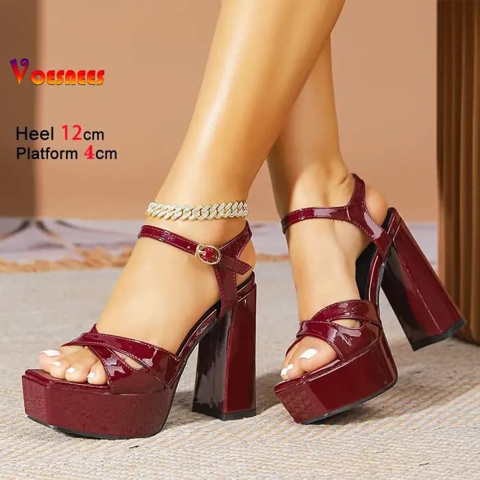 Femmes 12CM talons hauts 2025 nouveau modèle d'été supérieur croisé T Show sandales plate-forme de mode grande taille Club bout carré femme chaussures