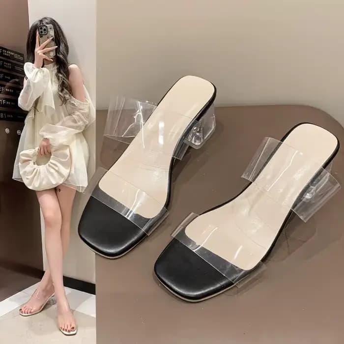 Sandales à talons hauts en plexiglas transparent pour femmes