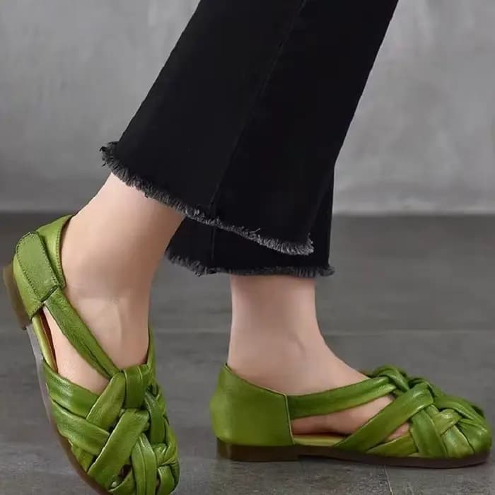 Sandales plates rétro en cuir véritable tressé rouge pour femme
