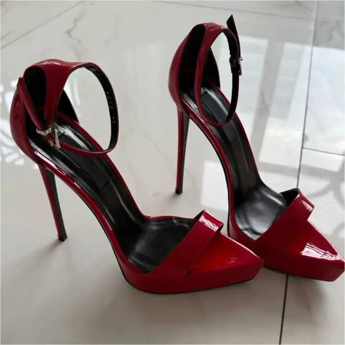 Noir/rouge/abricot/cuir verni plate-forme sandales concepteur femmes bout ouvert Sexy Super talons hauts Sandalias De Mujer Verano