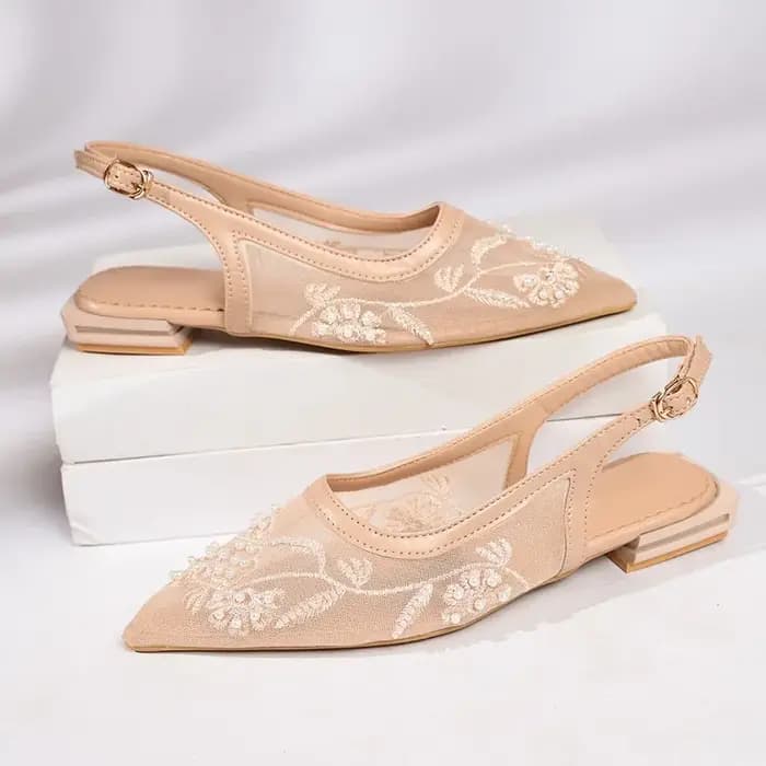 Sandales d'été 2026 pour femme, brodées de dentelle, à bout couvert, avec bride à boucle et bride arrière, élégantes pour soirée et mariage, Sandalias Mujer