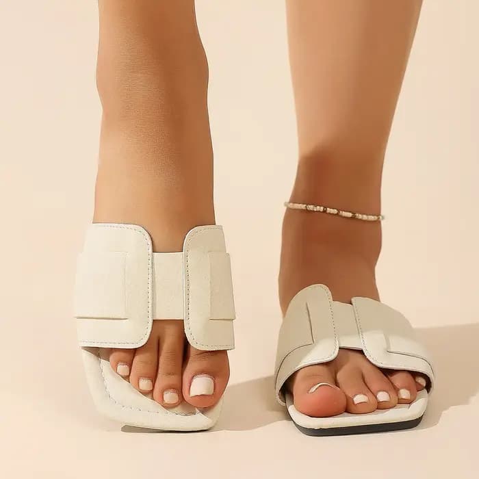 Sandales de Luxe Designer pour Femme 2026 Nouveauté Tressées Confortables Décontractées Été Plates Carrées Chaussons