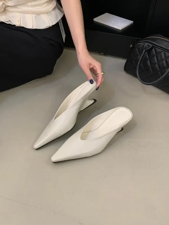 Mules en cuir véritable pour femme