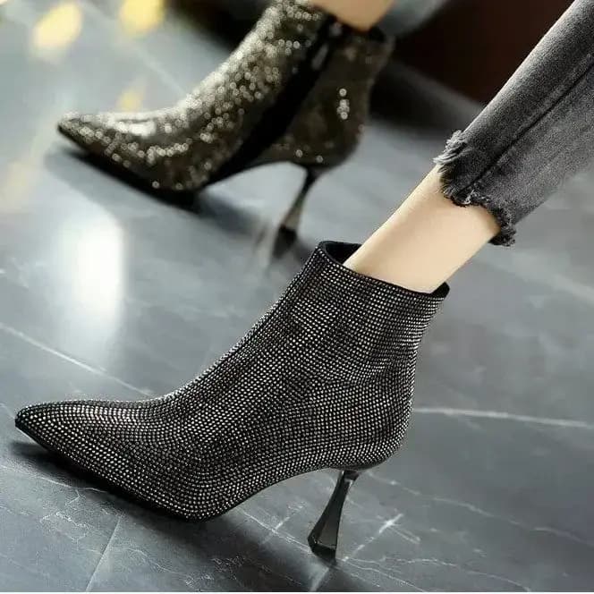 Chaussures Courtes à Talons Très Hauts pour Femme