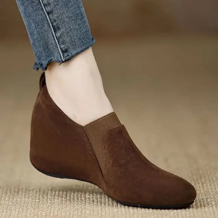 Femmes chaussures compensées 2025 automne nouveau confortable hauteur augmenter sans lacet