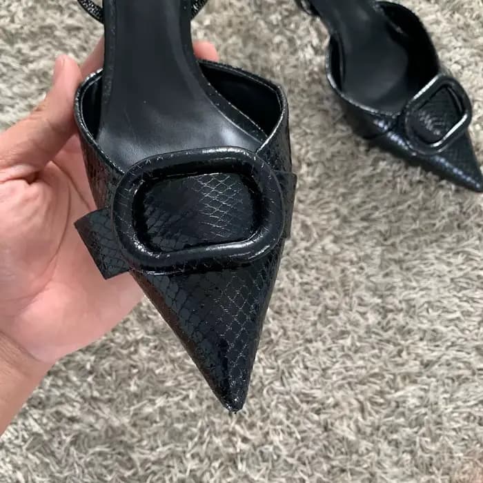 Escarpins en cuir noir pour femmes