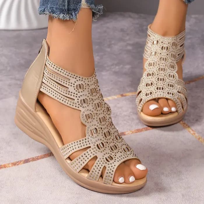 2026 été nouveau Style de mode femmes sandales diamant embellissements moyen haut basket-ball semelle en caoutchouc